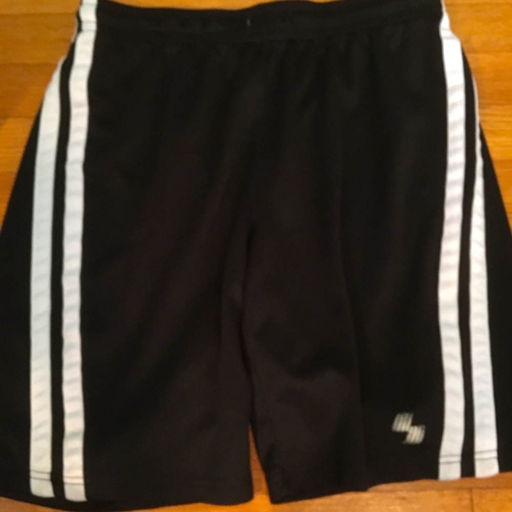 Black and white stripe shorts!!